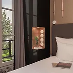 Exquis Hotel 3*