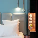 Hotel Exquis Paris