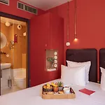 Exquis Hotel 3*
